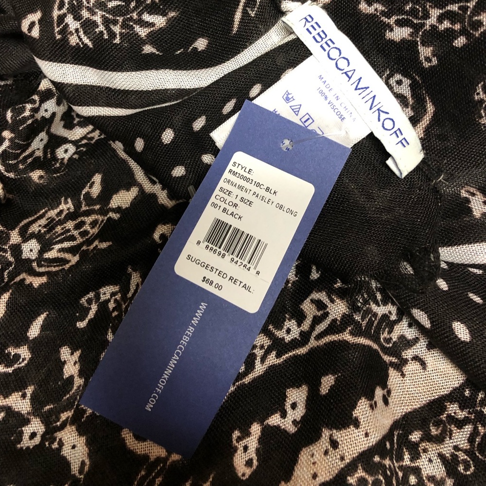 NWT - REBECCA MINKOFF ORNAMENT PAISLEY SCARF - Picture 3 of 4